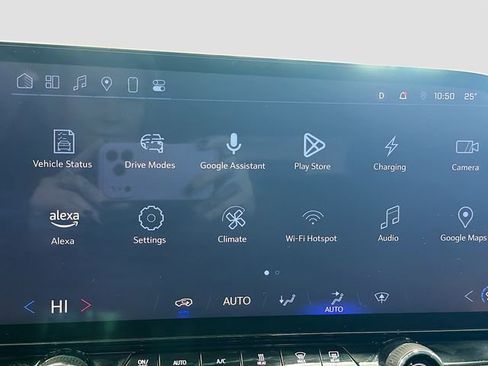 New 2025 Chevrolet Blazer EV LT AWD/4WD image 17