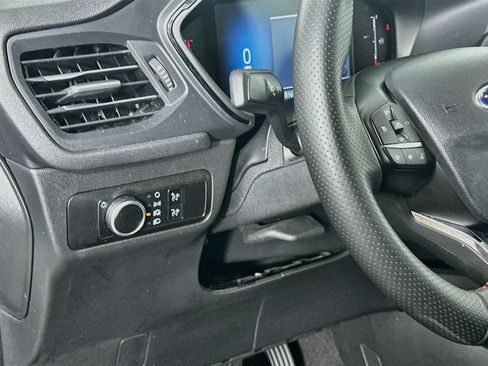 Used 2025 Ford Escape ST-Line FWD image 17