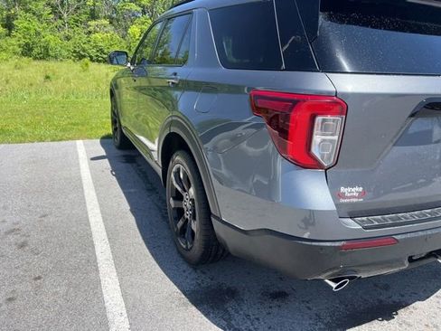 Used 2023 Ford Explorer ST-Line w/ Class IV Trailer Tow Package AWD/4WD image 4