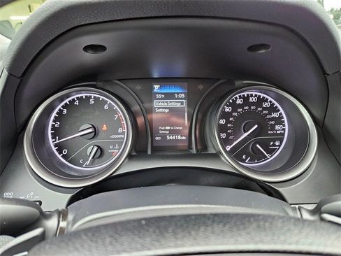 Used 2023 Toyota Camry SE image 17