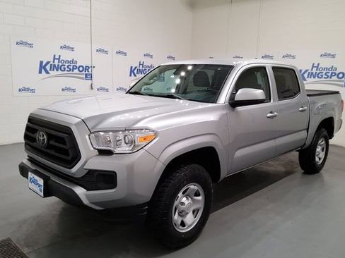 Used 2023 Toyota Tacoma SR image 38