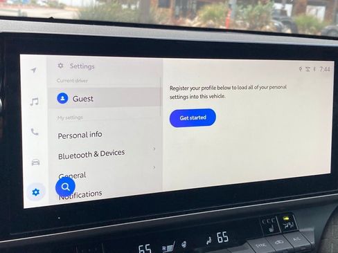 Certified 2025 Toyota Camry XLE image 24