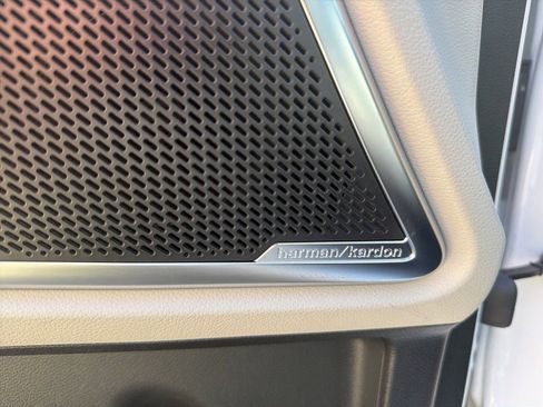 Certified 2021 Kia Telluride SX w/ Towing Package image 10