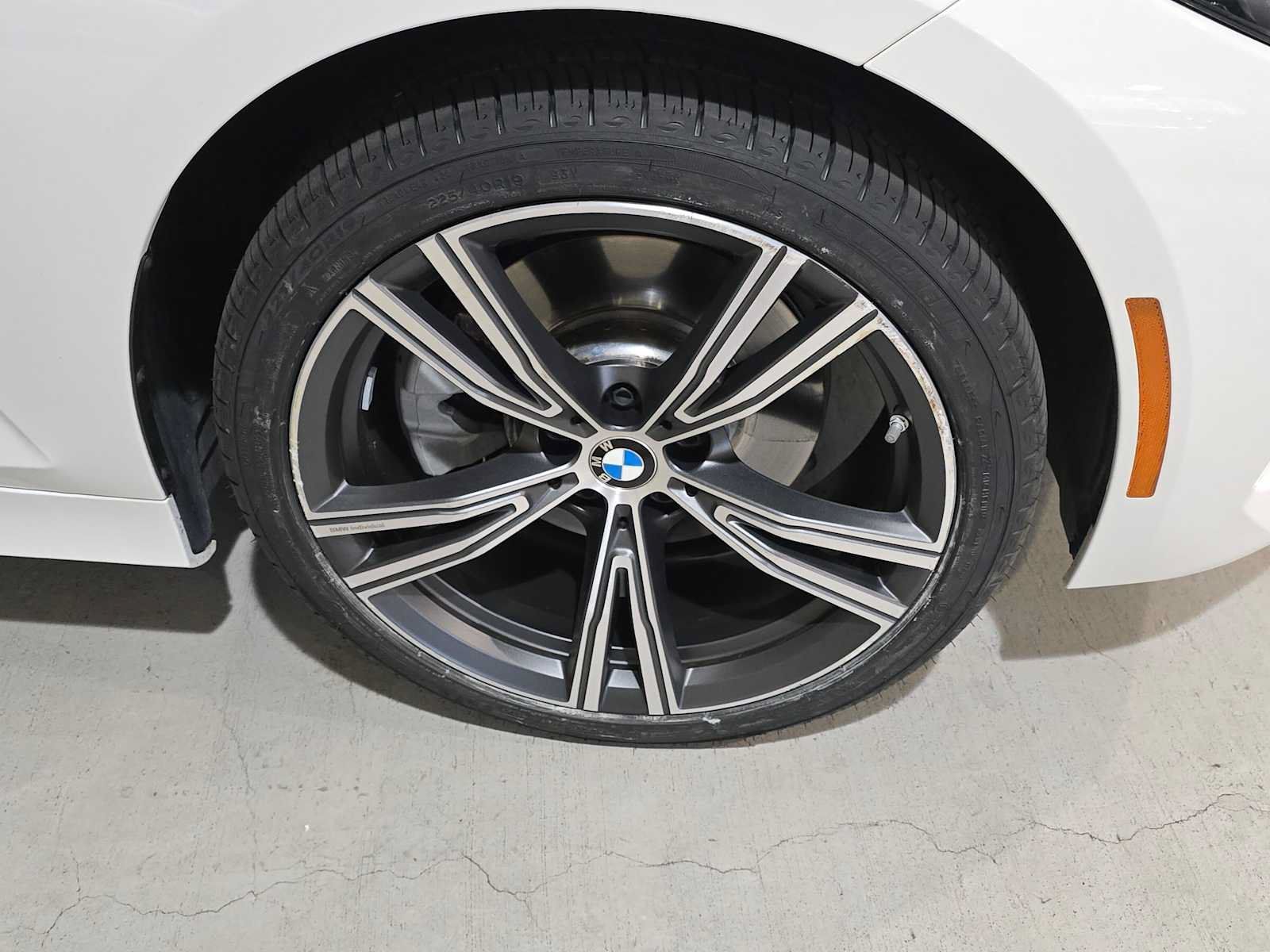 Used 2024 BMW 330i xDrive Sedan w/ Convenience Package AWD/4WD image 9