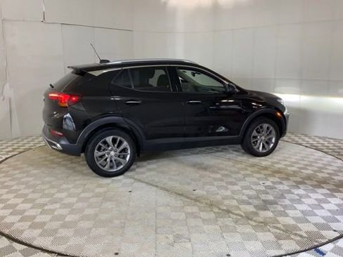 Used 2023 Buick Encore GX Essence w/ Experience Buick Package AWD/4WD image 9