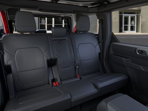 New 2025 Ford Bronco Badlands image 11