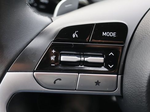 Certified 2024 Hyundai Tucson Limited image 11