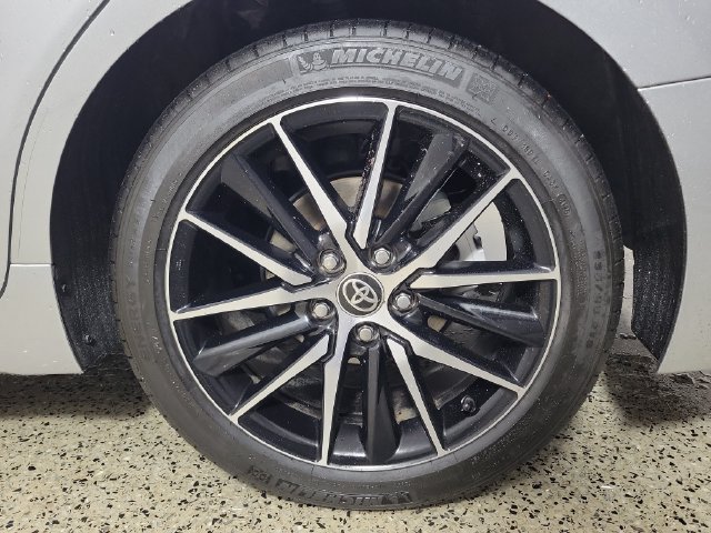Used 2023 Toyota Camry SE FWD image 8