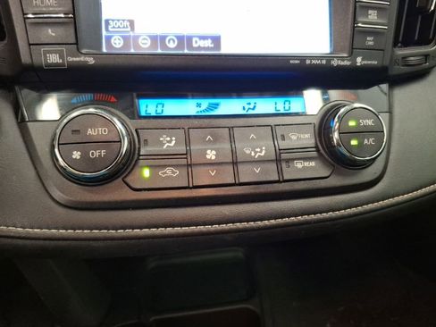 Used 2016 Toyota RAV4 Limited w/ Advanced Technology Package AWD/4WD image 30