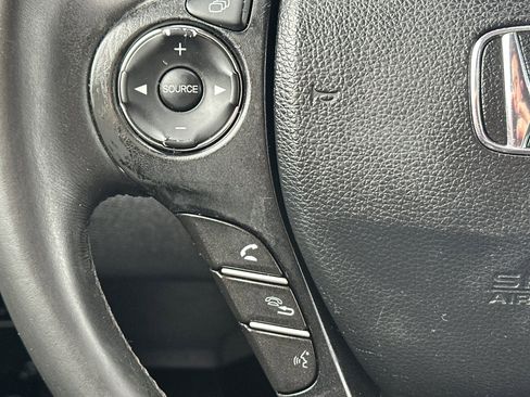 Used 2015 Honda Accord Sport image 24