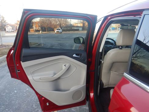 Used 2017 Ford Escape Titanium w/ Equipment Group 301A image 17