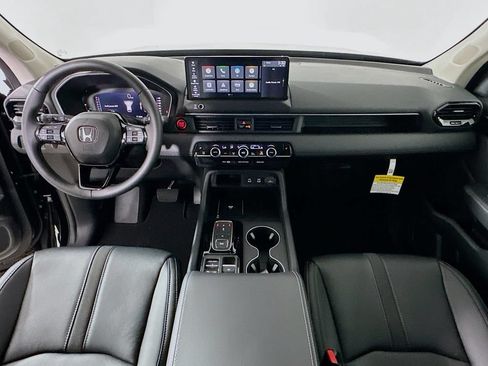 Used 2026 Honda Pilot EX-L image 3