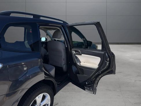 Used 2015 Subaru Forester 2.5i Premium w/ All-Weather Package AWD/4WD image 20