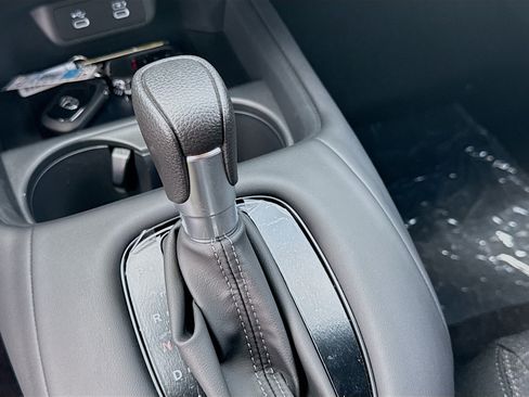 New 2027 Honda HR-V LX image 15