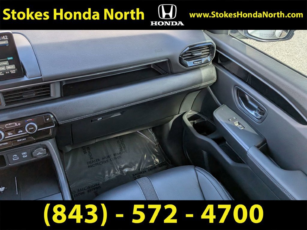 Used 2025 Honda Pilot EX-L image 18