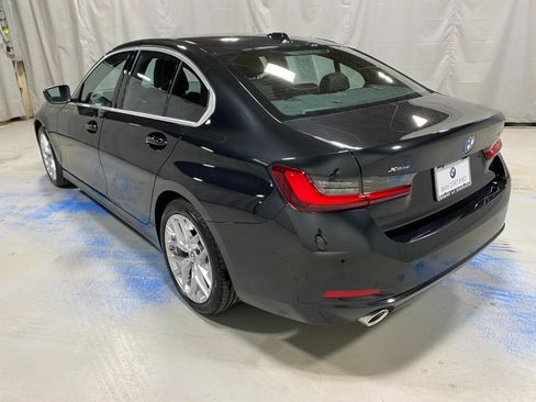 Certified 2025 BMW 330i xDrive Sedan w/ Premium Package image 8