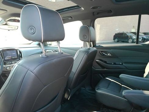 Used 2023 Chevrolet Traverse Premier w/ Redline Edition AWD/4WD image 13