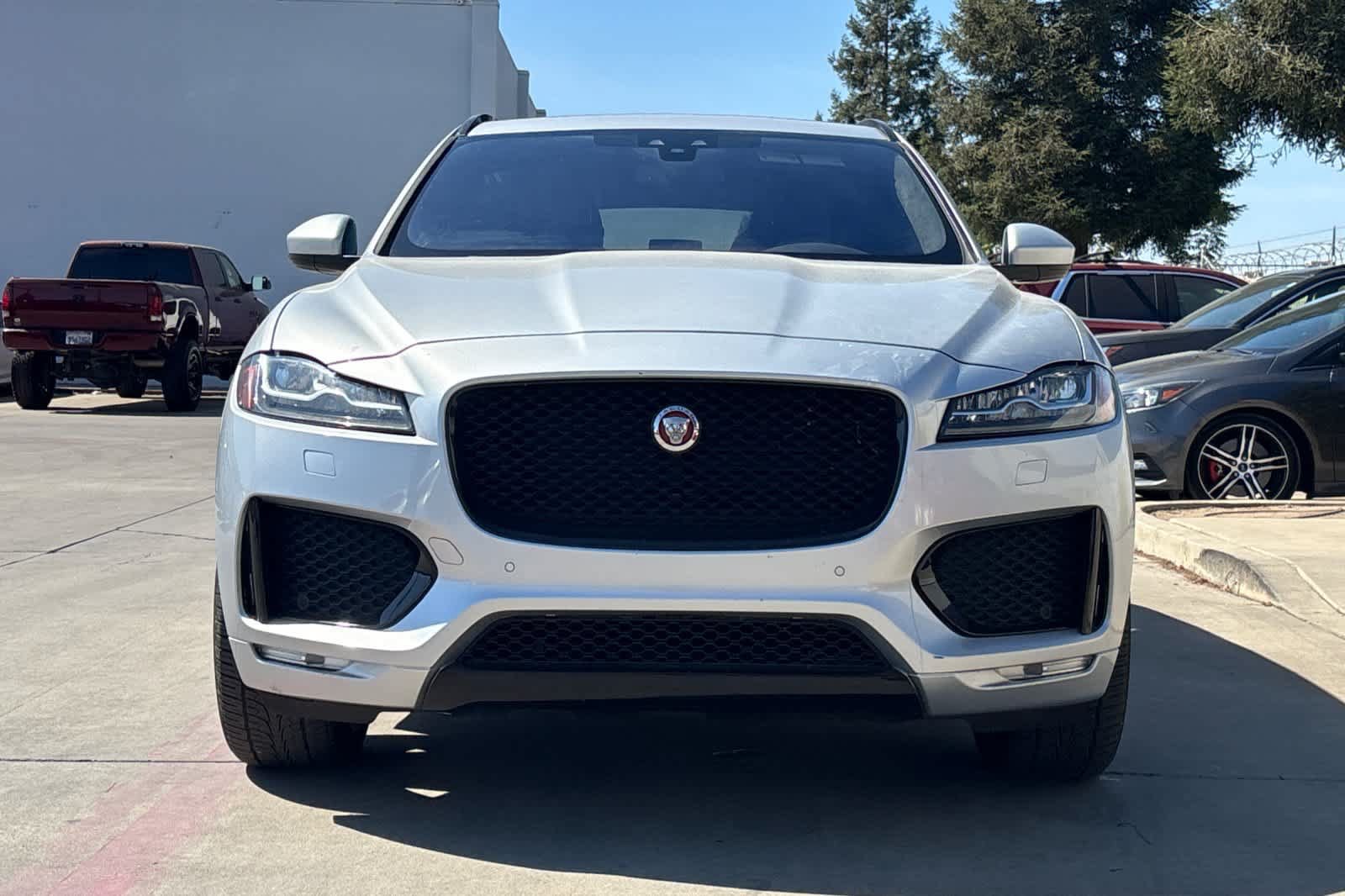 Used 2018 Jaguar F-PACE S AWD/4WD image 11