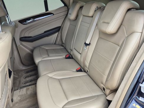 Used 2012 Mercedes-Benz ML 350 4MATIC image 16