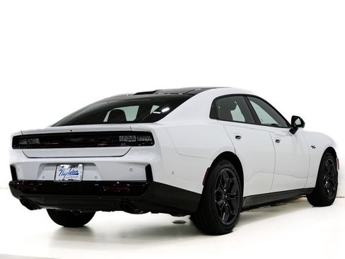 New 2026 Dodge Charger R/T AWD/4WD image 5
