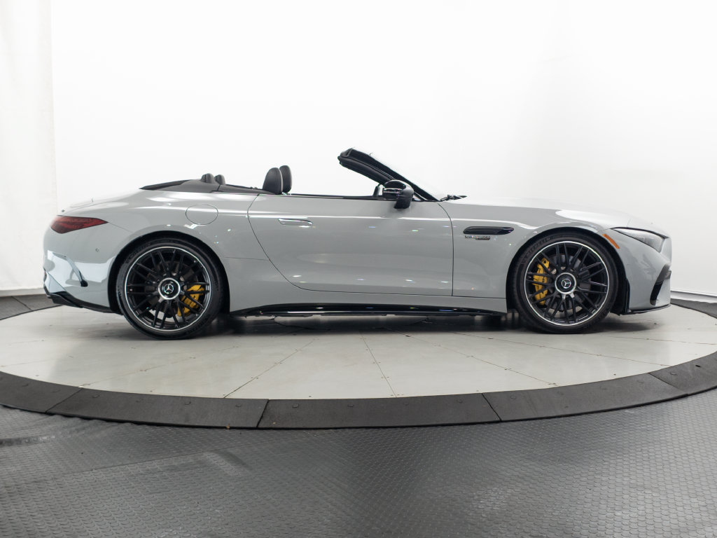 Certified 2022 Mercedes-Benz SL 63 AMG 4MATIC image 35