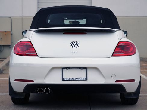 Used 2013 Volkswagen Beetle TDI FWD image 16