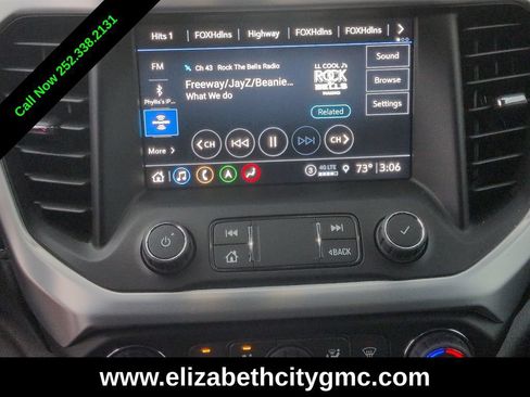 Used 2021 GMC Acadia SLT w/ LPO, 'HIT The Road' Package FWD image 19