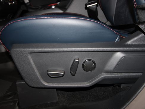 New 2026 Ford Bronco Raptor w/ Interior Carbon Fiber Pack AWD/4WD image 7