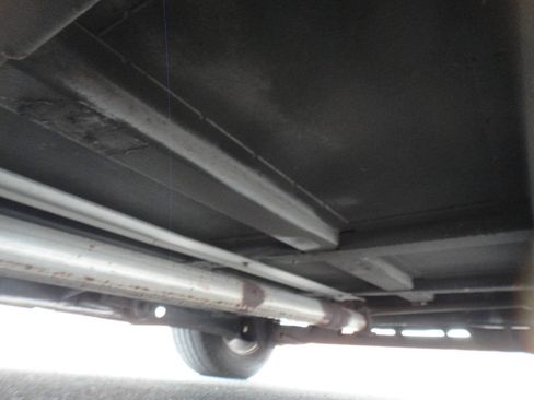 Used 2010 Chrysler Town & Country Touring FWD image 26
