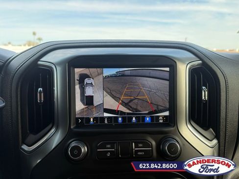 Used 2023 Chevrolet Silverado 2500 LTZ w/ LTZ Convenience Package image 13