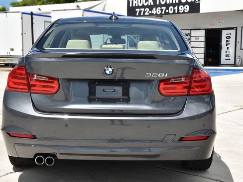 Used 2014 BMW 328i Sedan RWD image 6