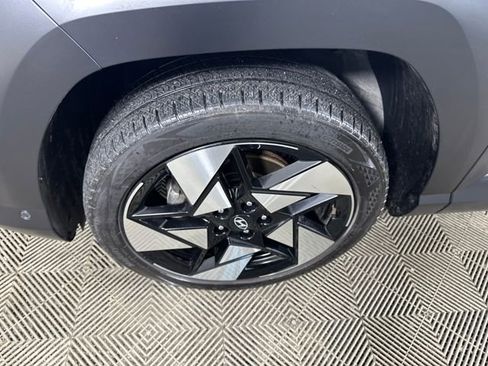 Used 2024 Hyundai Kona Limited image 10