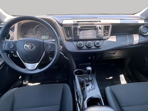Used 2016 Toyota RAV4 LE FWD image 14