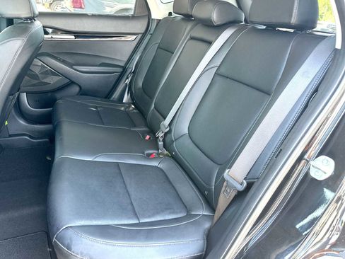 Used 2024 Kia Seltos EX FWD image 23