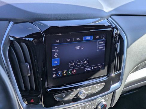 Used 2024 Chevrolet Traverse Premier w/ Redline Edition AWD/4WD image 32