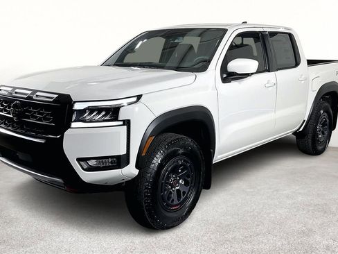 New 2026 Nissan Frontier PRO-4X w/ Pro-4x Convenience Package AWD/4WD image 4