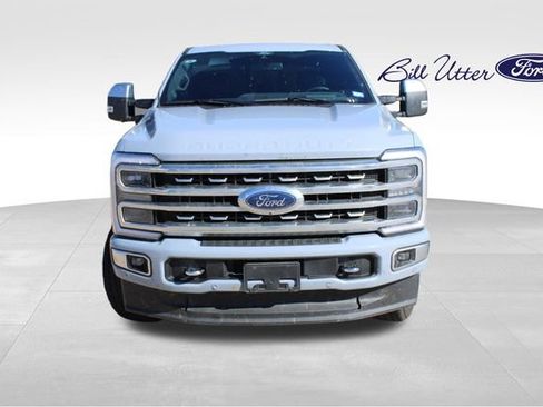 Certified 2024 Ford F250 Platinum image 2