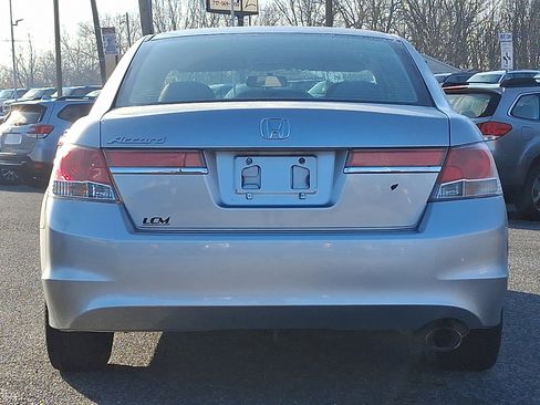 Used 2012 Honda Accord LX image 3