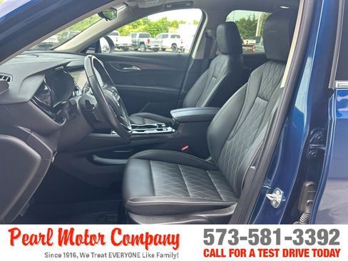 Certified 2023 Buick Envision Avenir AWD/4WD image 11