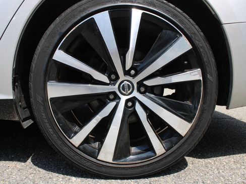 Used 2020 Nissan Altima 2.5 SR FWD image 19