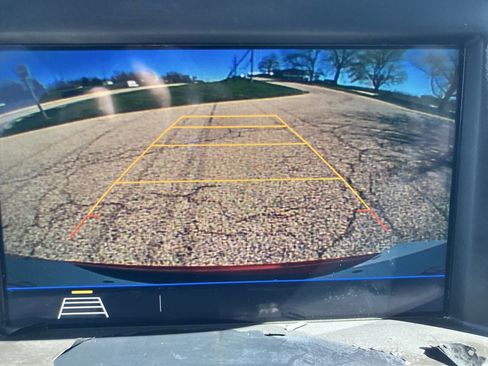 Used 2018 GMC Terrain SLE AWD/4WD image 18