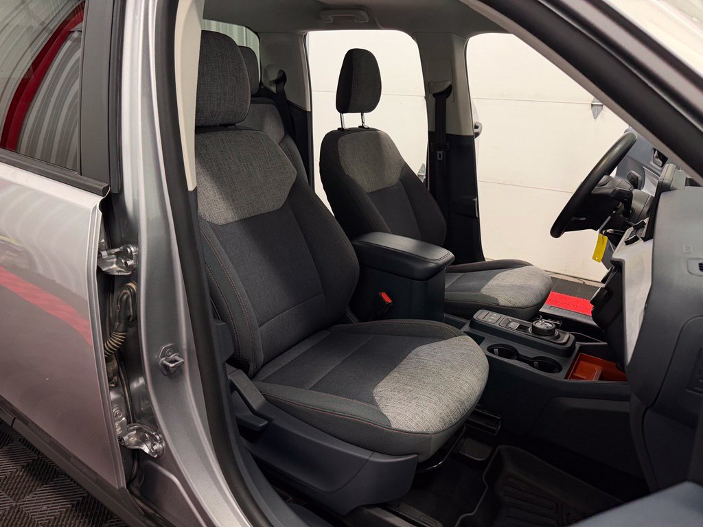 Used 2022 Ford Maverick XLT FWD image 50