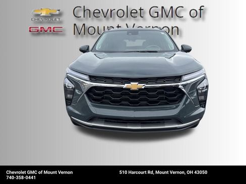 New 2025 Chevrolet Trax LT image 8