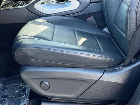 Used 2020 Mercedes-Benz GLE 350 w/ Premium Package image 22