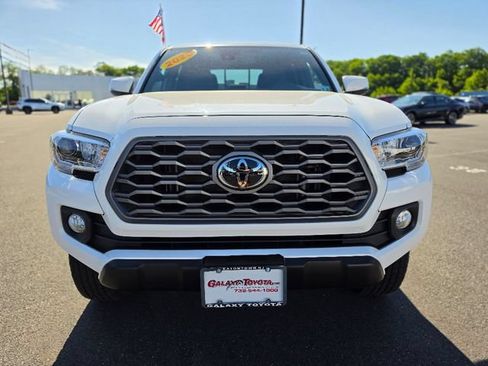 Used 2023 Toyota Tacoma TRD Off-Road AWD/4WD image 2