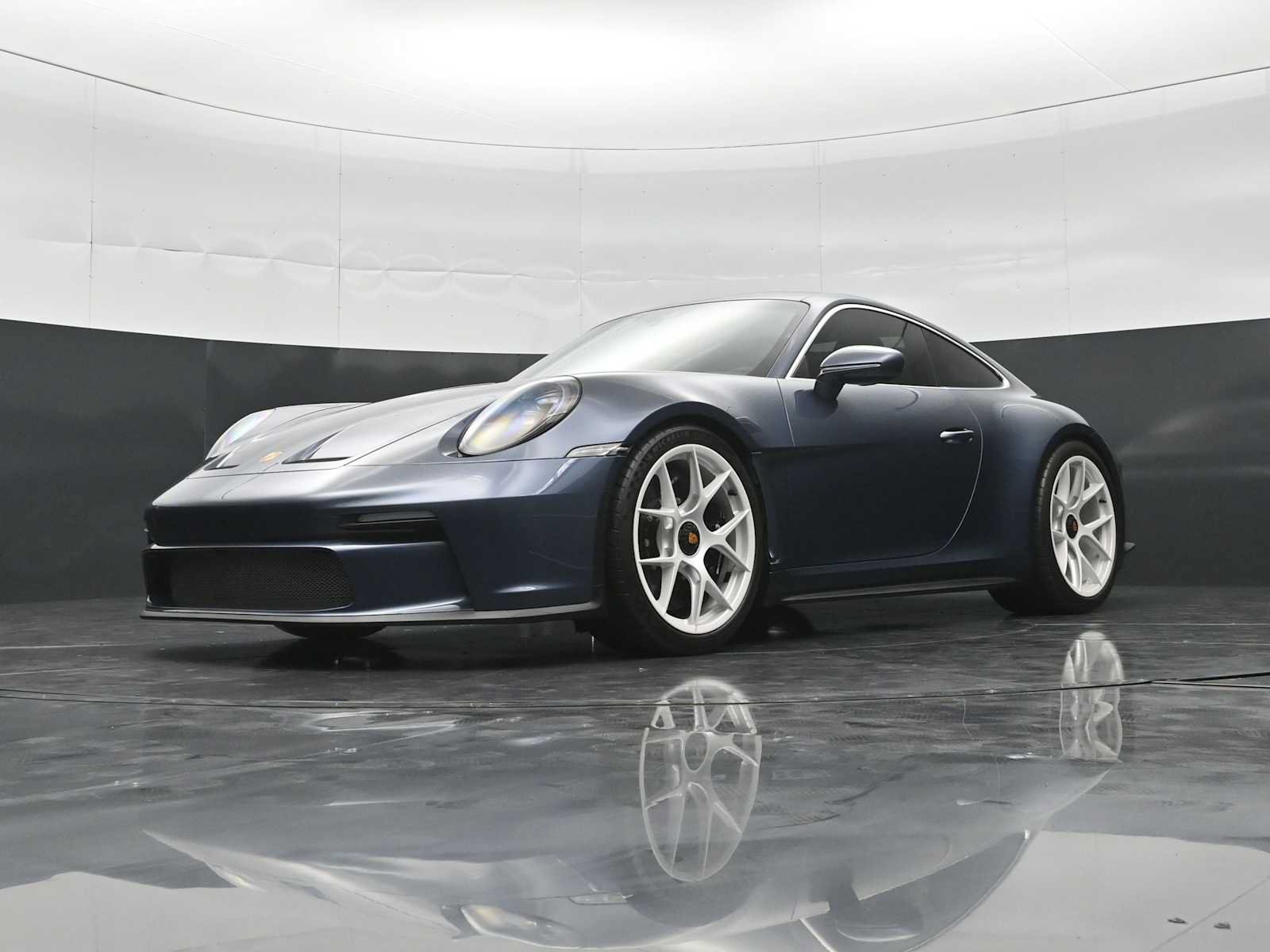 Certified 2024 Porsche 911 GT3 RS RWD image 43