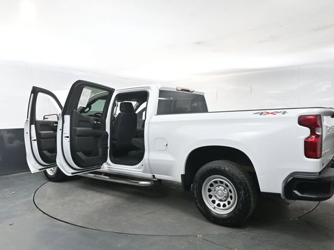 Used 2023 Chevrolet Silverado 1500 W/T w/ WT Value Package image 31
