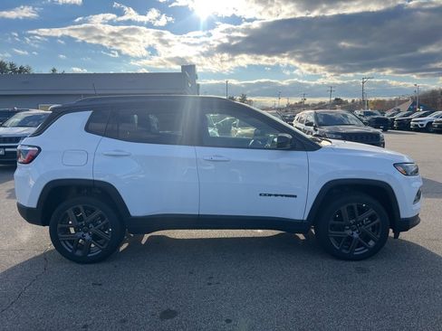 New 2026 Jeep Compass Limited image 8