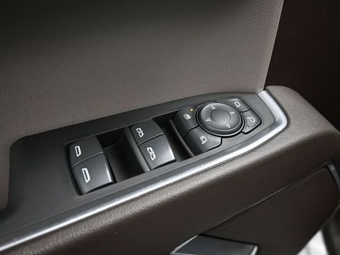 Used 2023 GMC Sierra 1500 SLT w/ X31 Off-Road Package AWD/4WD image 13