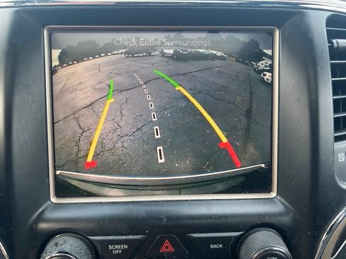 Used 2015 Jeep Grand Cherokee Limited w/ Trailer Tow Group IV AWD/4WD image 15